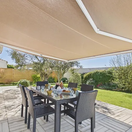 Piscine, Jardin Et Barbecue, Maison Pour 8 別荘 *