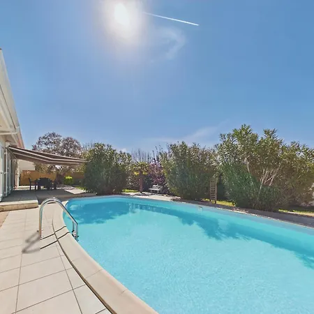 Piscine, Jardin Et Barbecue, Maison Pour 8 * レ・サ​​ーブル・ドロンヌ