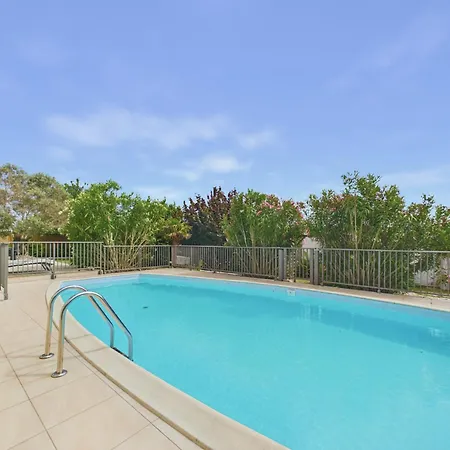 別荘 Piscine, Jardin Et Barbecue, Maison Pour 8 レ・サ​​ーブル・ドロンヌ